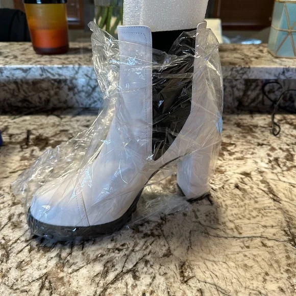 Stuart Weitzman Boots - Picture 12 of 12